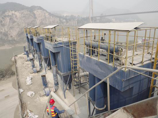 銀川中衛(wèi)劉經理定購的PPC32-4水泥庫頂布袋除塵器已發(fā)貨 銀川中衛(wèi)劉經理定購的PPC32-4水泥庫頂布袋除塵器已發(fā)貨